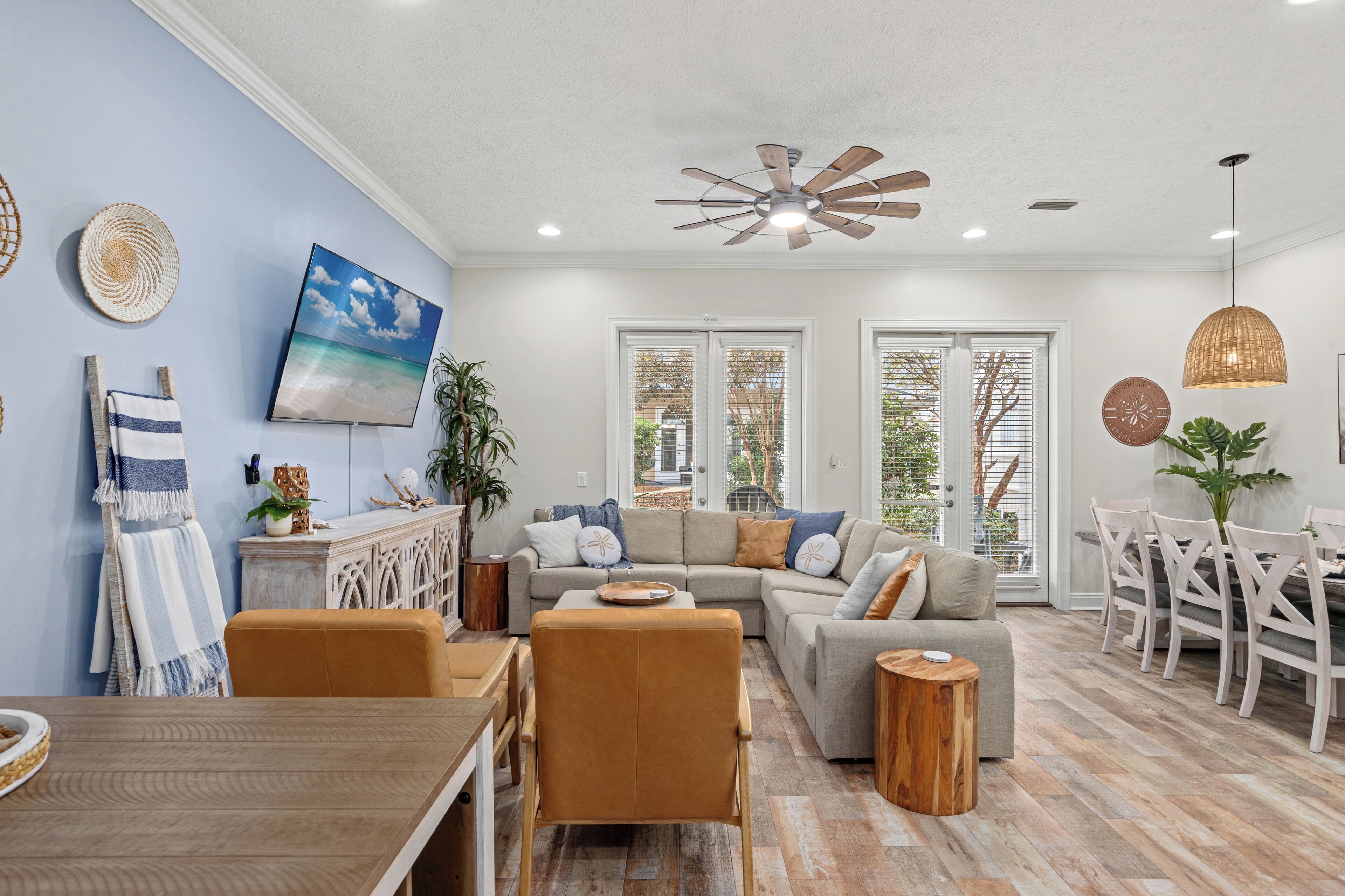 House, Multiple Beds, Balcony, Garden View (7818 Thomas Dr) | Living area | 42-inch flat-screen TV with digital channels