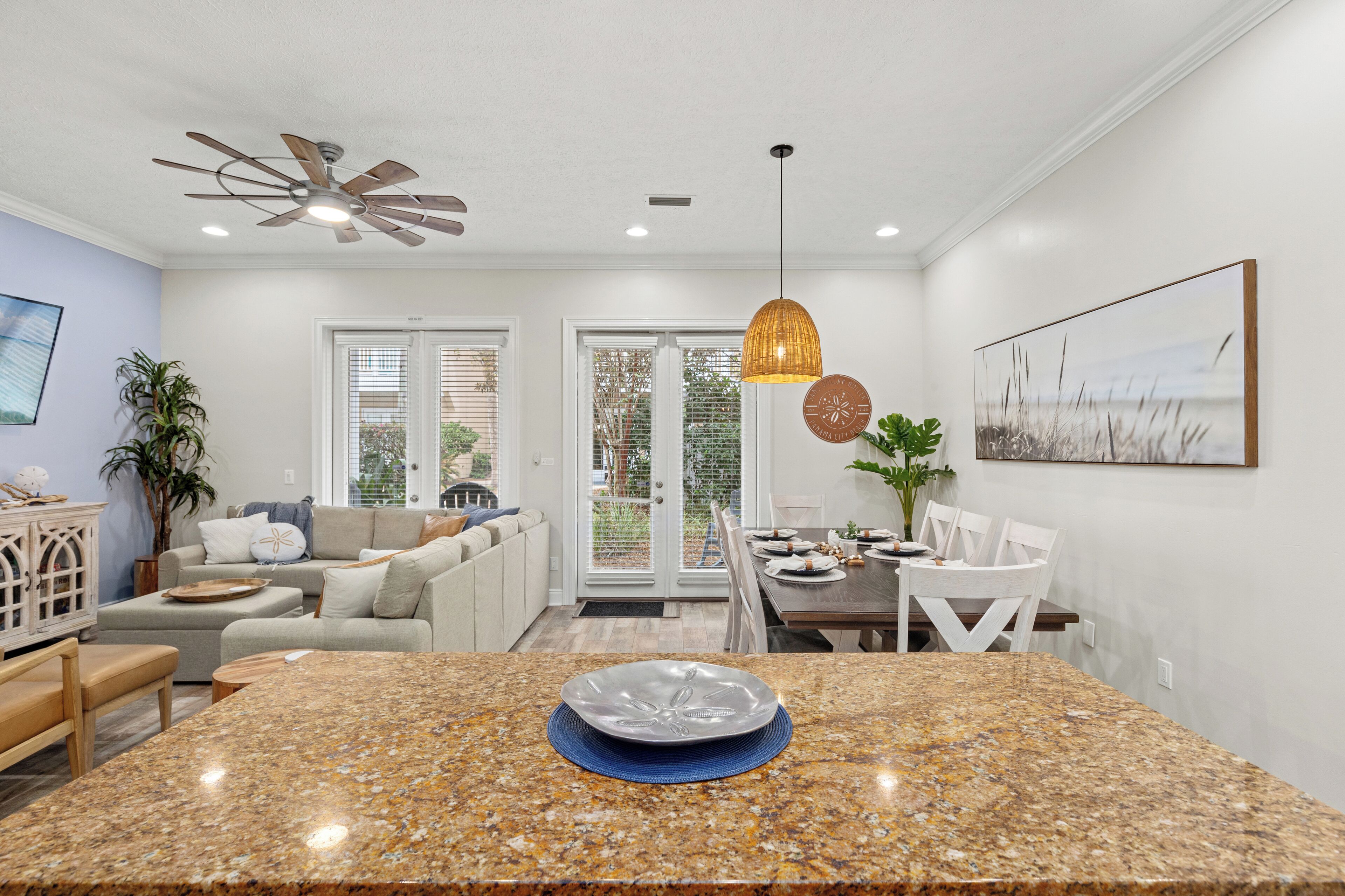 House, Multiple Beds, Balcony, Garden View (7818 Thomas Dr) | Dining