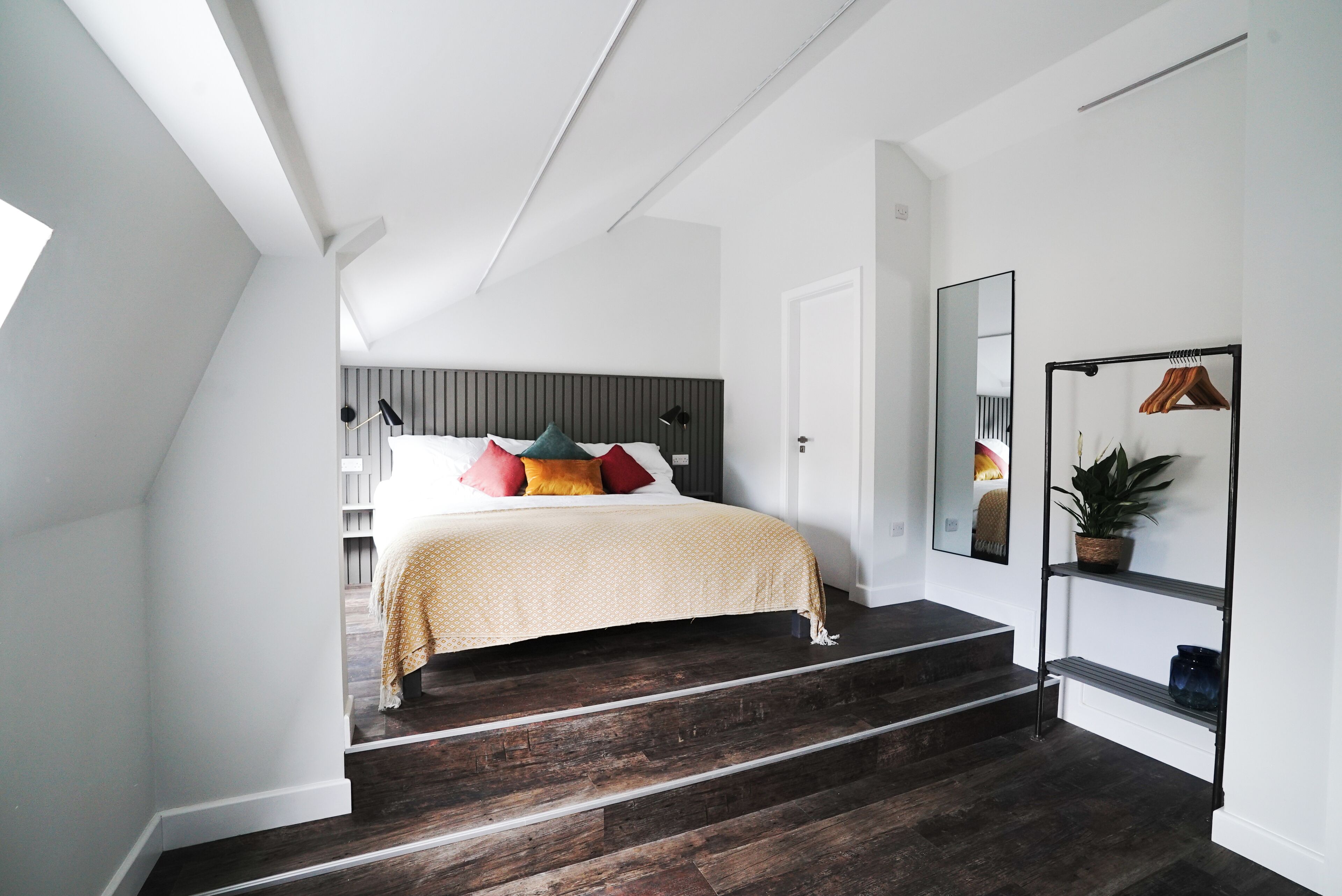 华丽双人房 | 办公桌、笔记本电脑工作区、遮光窗帘、隔音