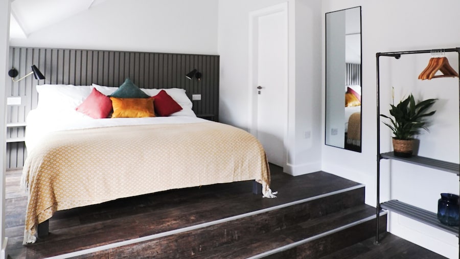 Sgwar-Boutique Rooms