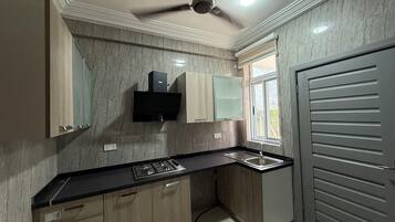Biệt thự, 5 phòng ngủ, hồ bơi riêng, quang cảnh vườn | Bếp nhỏ riêng