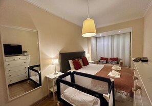 3 bedrooms, iron/ironing board, travel cot, WiFi