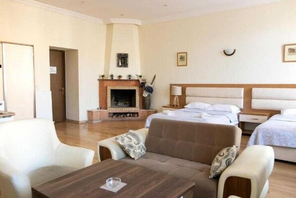 Familjelägenhet - balkong - utsikt mot staden | Vardagsrum