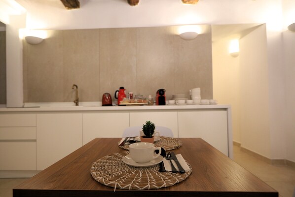 Shared kitchen - Ai 13 Gradoni di Chiaia (Naples)