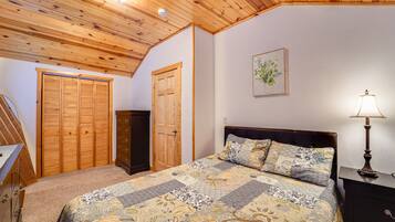 3 間睡房、熨斗/熨衫板、可攜式嬰兒床、免費 Wi-Fi