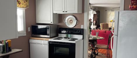 Microwave, oven, stovetop, dishwasher