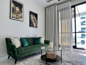 Smart-tv och eldstad