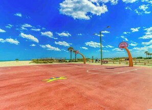 Sportplatz