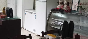 Pousada e lanchonete família