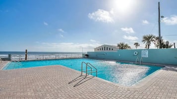 Außenpool, beheizter Pool