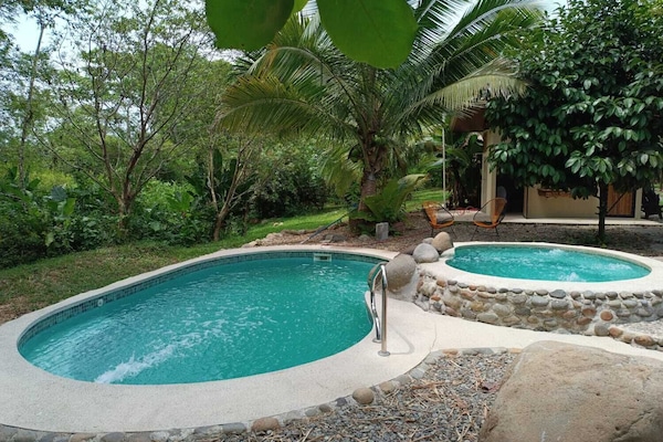 2 outdoor pools, sun loungers