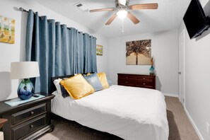 3 bedrooms, WiFi, bed sheets