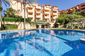 Lejlighed | Pool | Udendørs pool