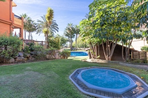 Apartment | Pool