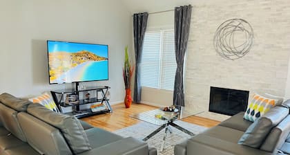 Spacious 5-bedroom house near BRAVES Stadium sleeps15