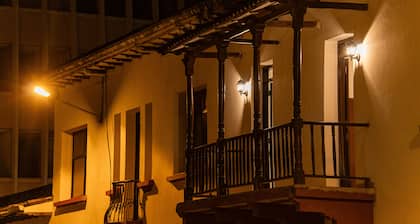 Boulevard del Rio Hotel