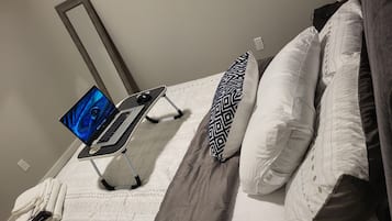 2 bedrooms, iron/ironing board, WiFi, bed sheets