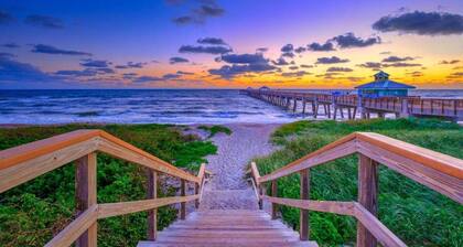 Saltwater Sanctuary Coastal Retreat Steps to Shore