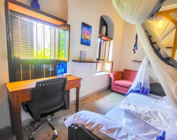 Rumah Deluks, pemandangan kota | 3 kamar tidur, meja kerja, ruang kerja ramah laptop, dan kedap suara