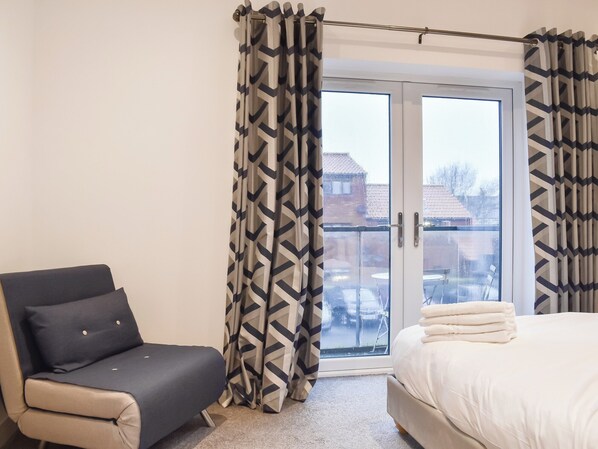 2 bedrooms, free WiFi, bed sheets