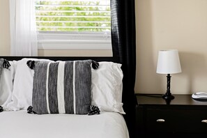 3 bedrooms, iron/ironing board, travel crib, free WiFi - Cozy Encounter Located Less Than 15 Mins to Ark Encounter (Dry Ridge)