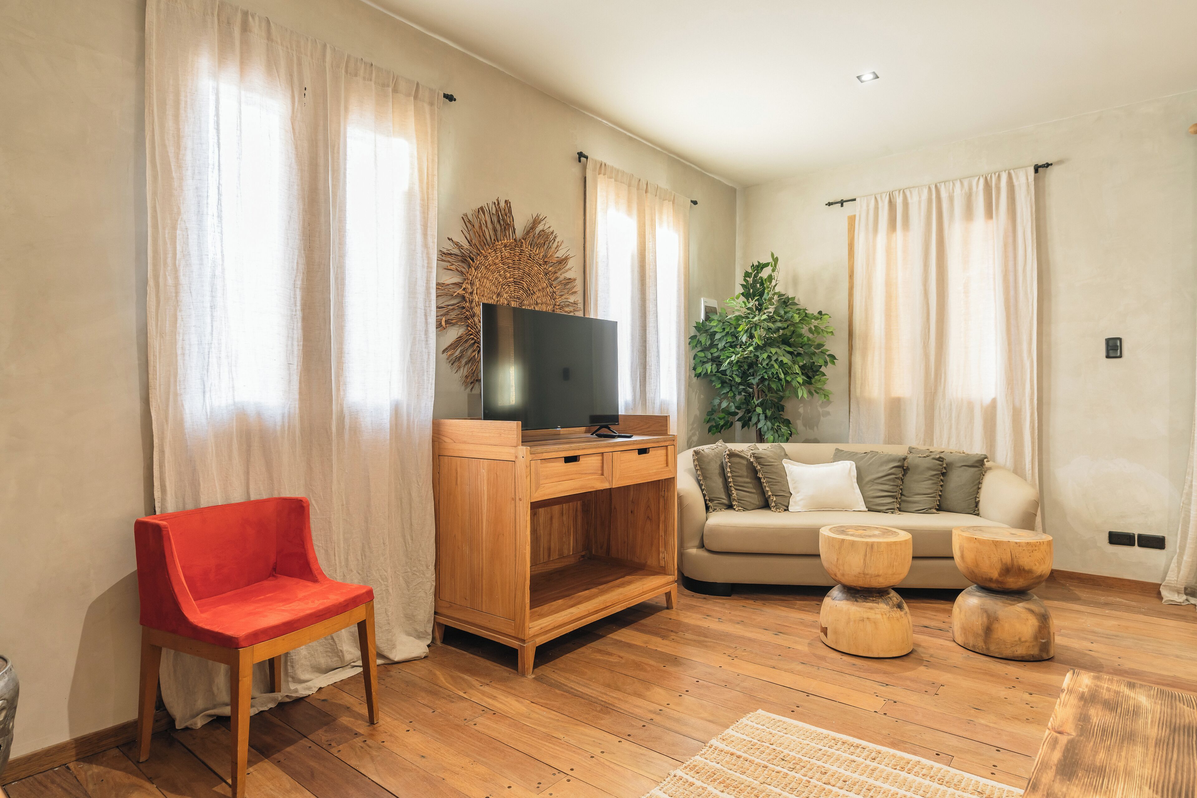 Junior Suite | Living area | 42-inch Smart TV with digital channels, Netflix, streaming services