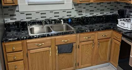 Spacious 3-Bedroom with 4 beds, Fully Furnished Home Near Downtown Winston-Salem