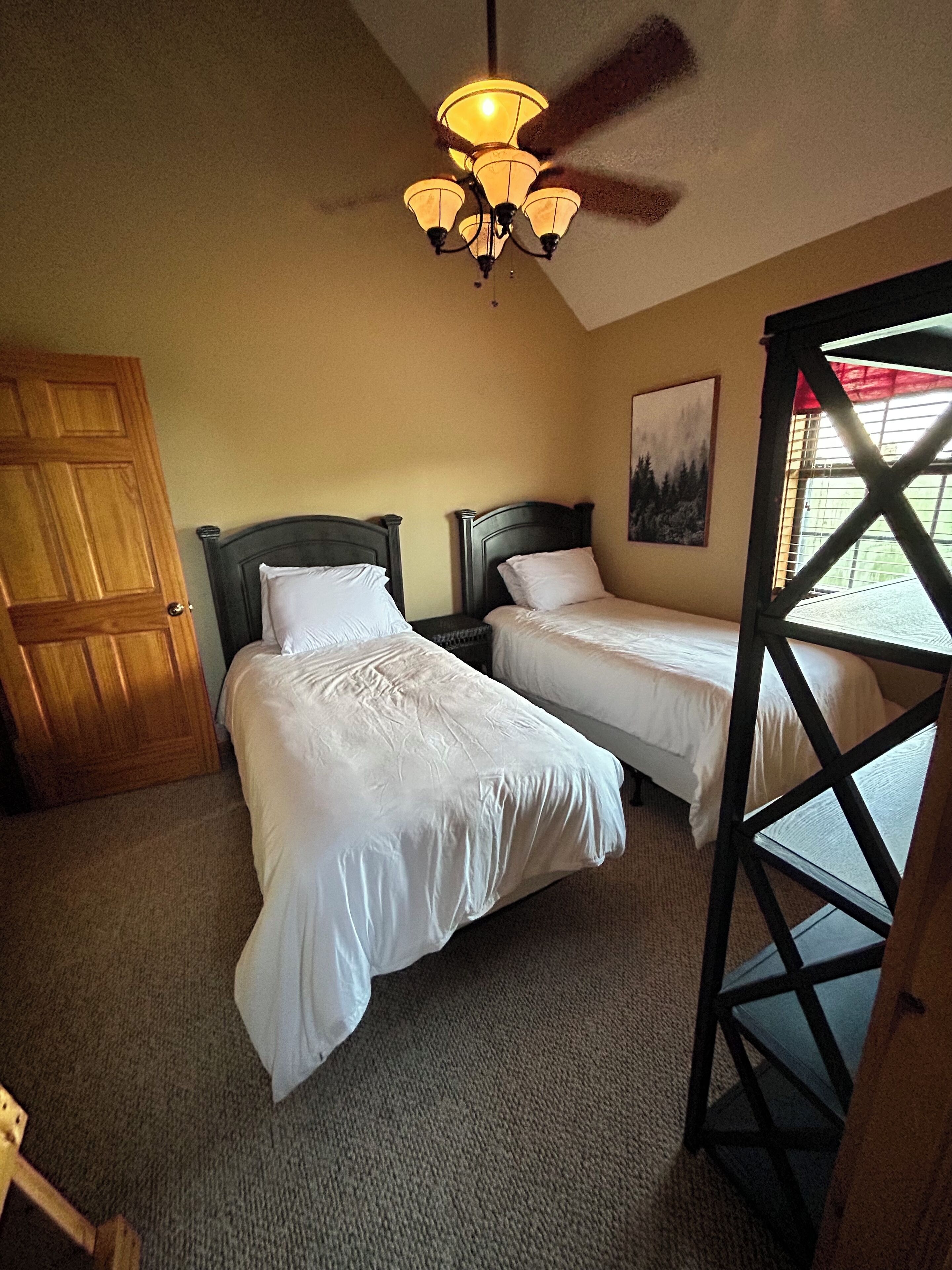 3 chambres, fer et planche à repasser, Wi-Fi, literie fournie