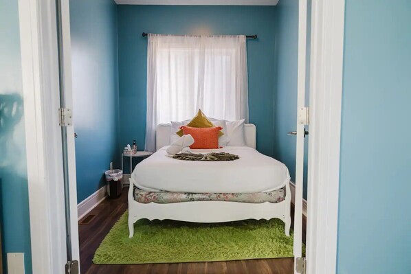 5 quartos, ferros/tábuas de passar roupa, Wi-Fi