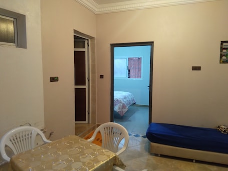 2 habitaciones y wifi gratis . Appartement centre Tinghir