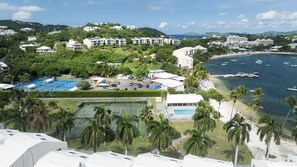 Sport court - Beachfront, Ocean Views, 2 bed, Poolside, Gym (St. Thomas)