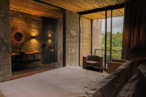 Superior suite, uitzicht op bergen | Lakens van Egyptisch katoen, luxe beddengoed, donsdekens