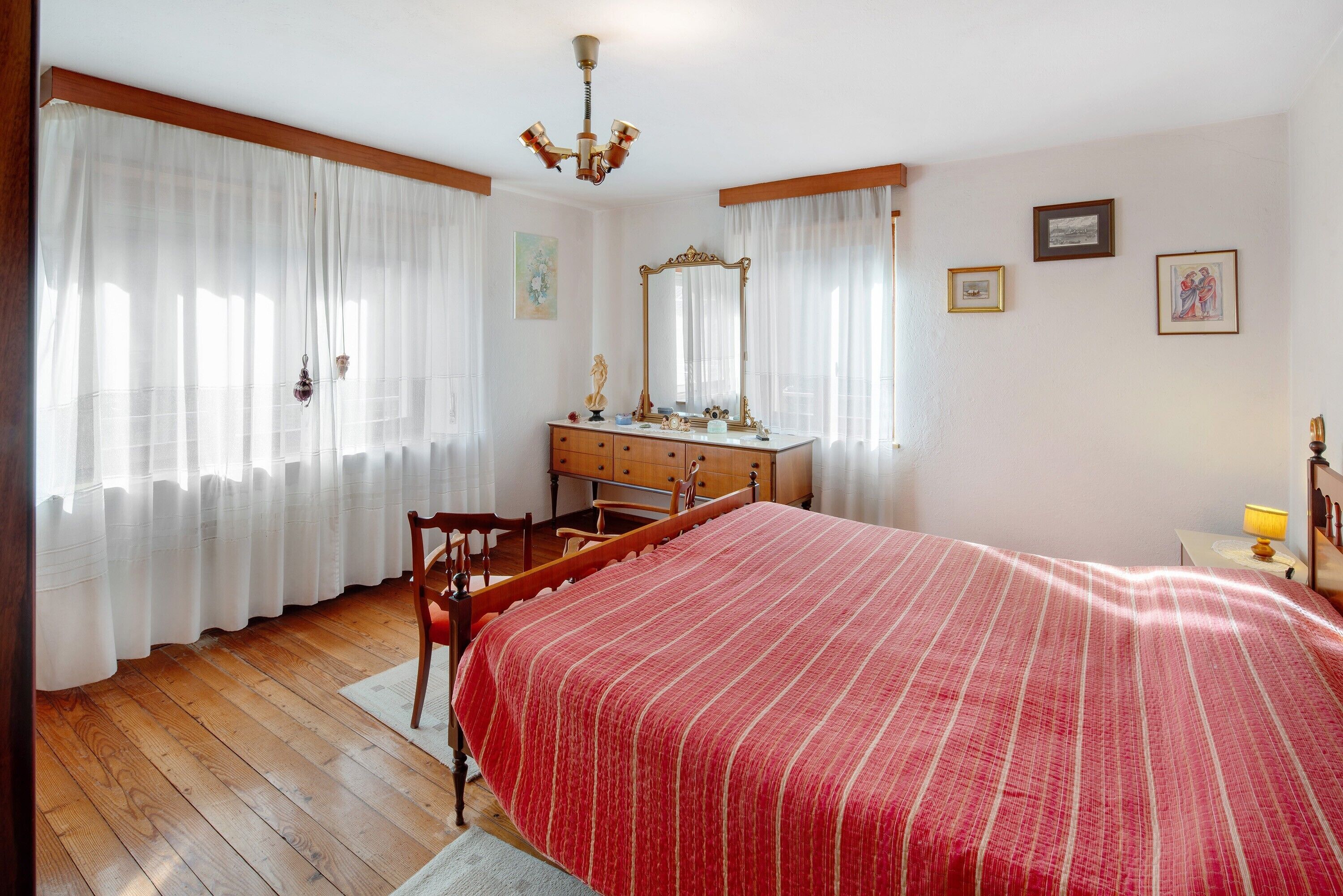 1 chambre, Wi-Fi gratuit, draps fournis
