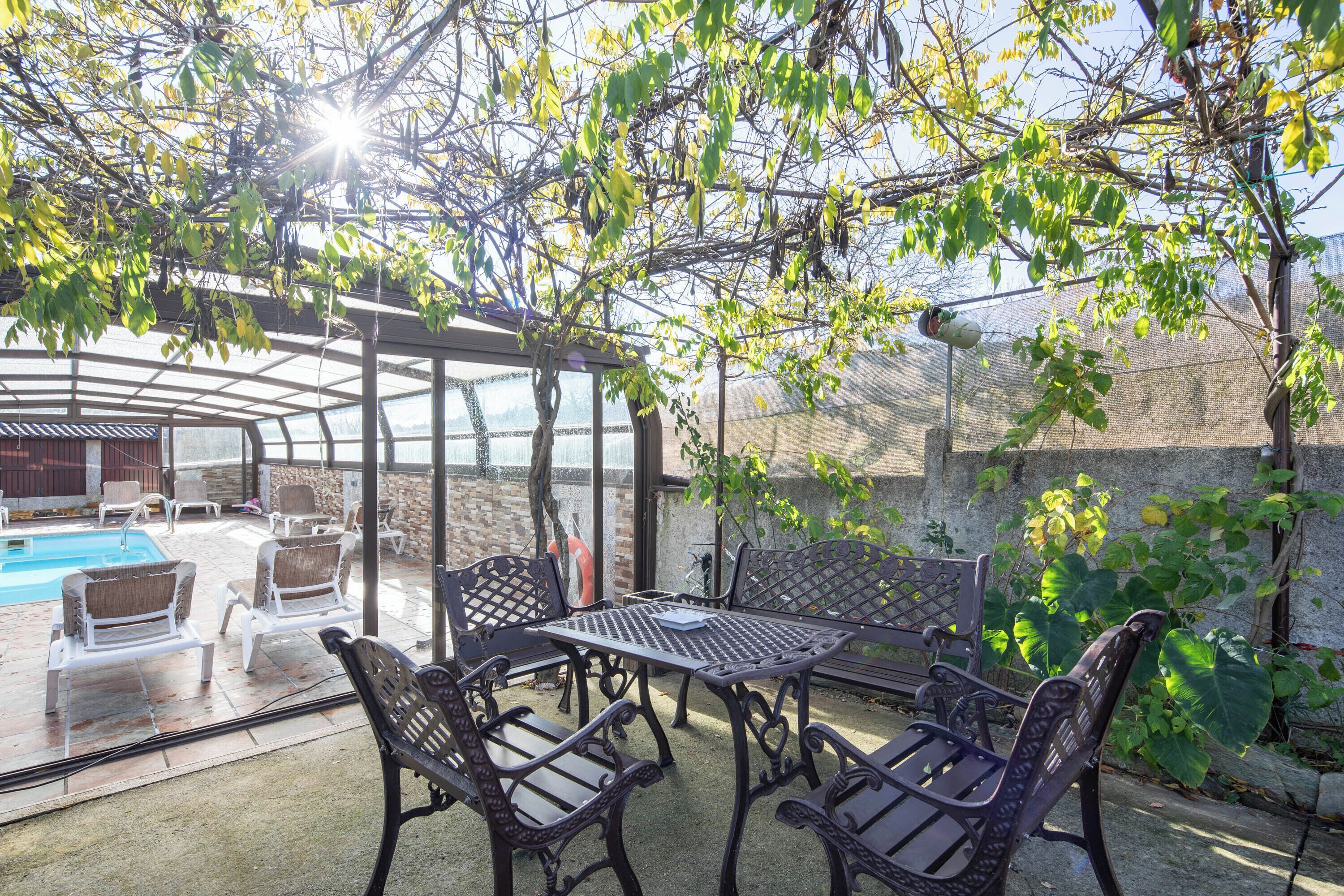 屋外ダイニングエリア