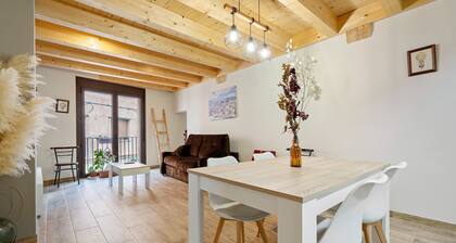 Country House 'Sierra De Majalinos' with Mountain View, Wi-Fi and Air Conditioning