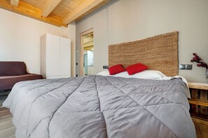 2 chambres, Wi-Fi gratuit, draps fournis