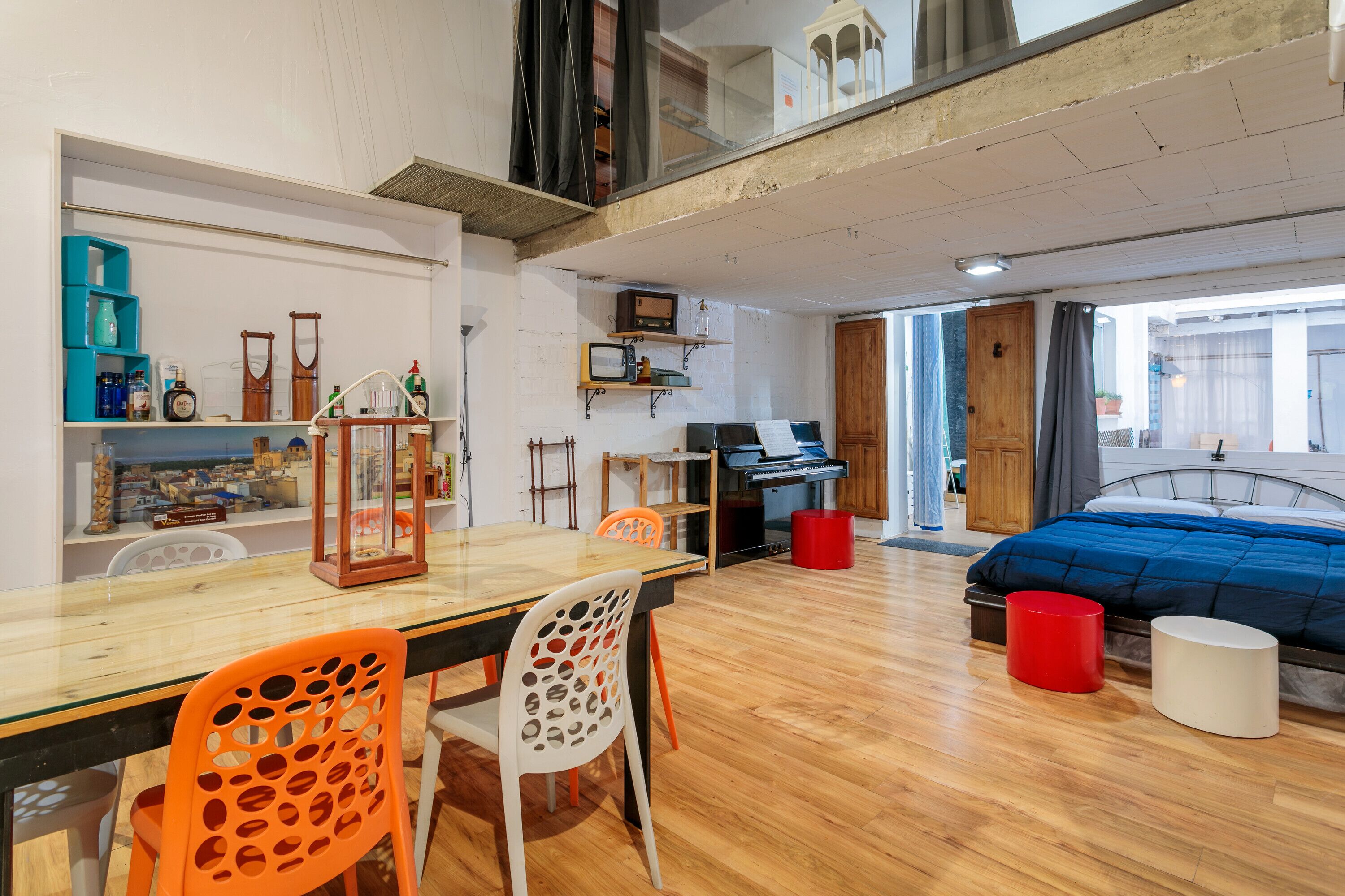 1 dormitorio, tabla de planchar con plancha, wifi gratis y ropa de cama