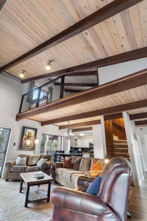 Interior - 'Enchanted Pines' Mountain Escape! (Angel Fire)