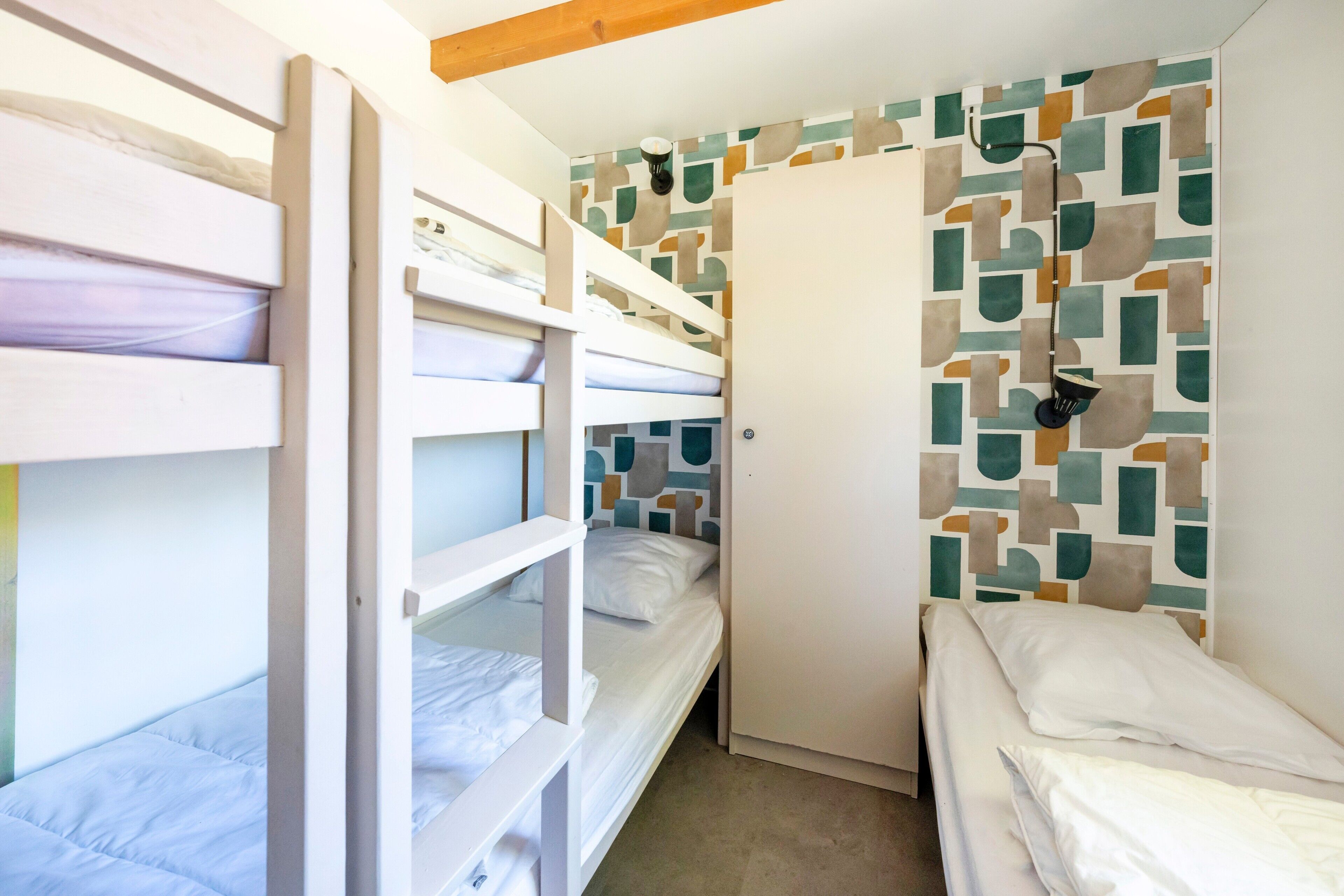 2 bedrooms, WiFi (free)
