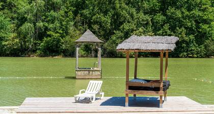 Chalet 'Club 5 Personnes 88' avec terrasse privée, jardin privé et Wi-Fi