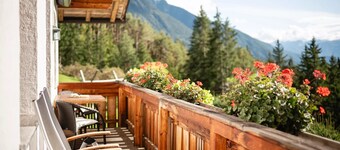 Apartamento 'Rieplechn App Bergblick' con vistas a la montaña, jardín compartido y Wi-Fi