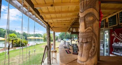 Chalet 'Campitel 4 Personnes 93' avec terrasse privée, jardin privé et Wi-Fi