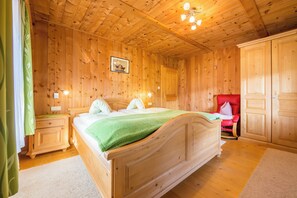 2 chambres, Wi-Fi gratuit, draps fournis