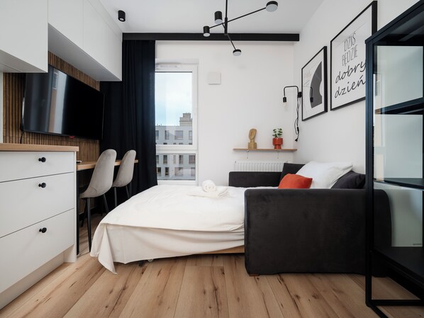 Bügeleisen/Bügelbrett, WLAN, Bettwäsche