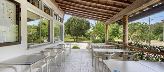 Camera 'Quarto 1 - Jorge Galinheiro' con vista sulle montagne, giardino in comune e Wi-Fi