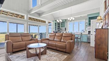 TV connectée, cheminée