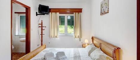 1 Schlafzimmer, kostenloses WLAN, BettwÀsche