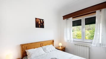 1 soverom, wi-fi (inkludert) og sengetøy