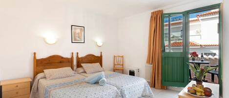 1 chambre, Wi-Fi gratuit, draps fournis
