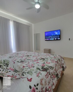 3 bedrooms, iron/ironing board, WiFi